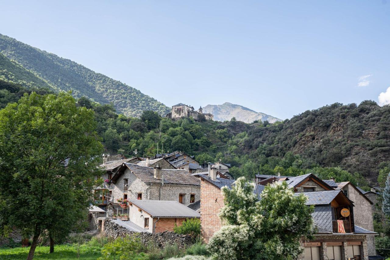 Hotel Cardos Ribera de Cardós Dış mekan fotoğraf