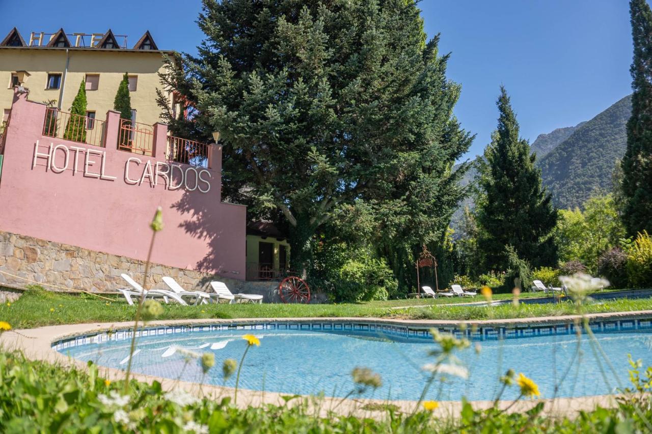 Hotel Cardos Ribera de Cardós Dış mekan fotoğraf